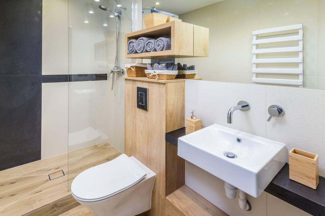 Nowogrodzka 17 Studio By Homeprime Warszawa Exteriör bild